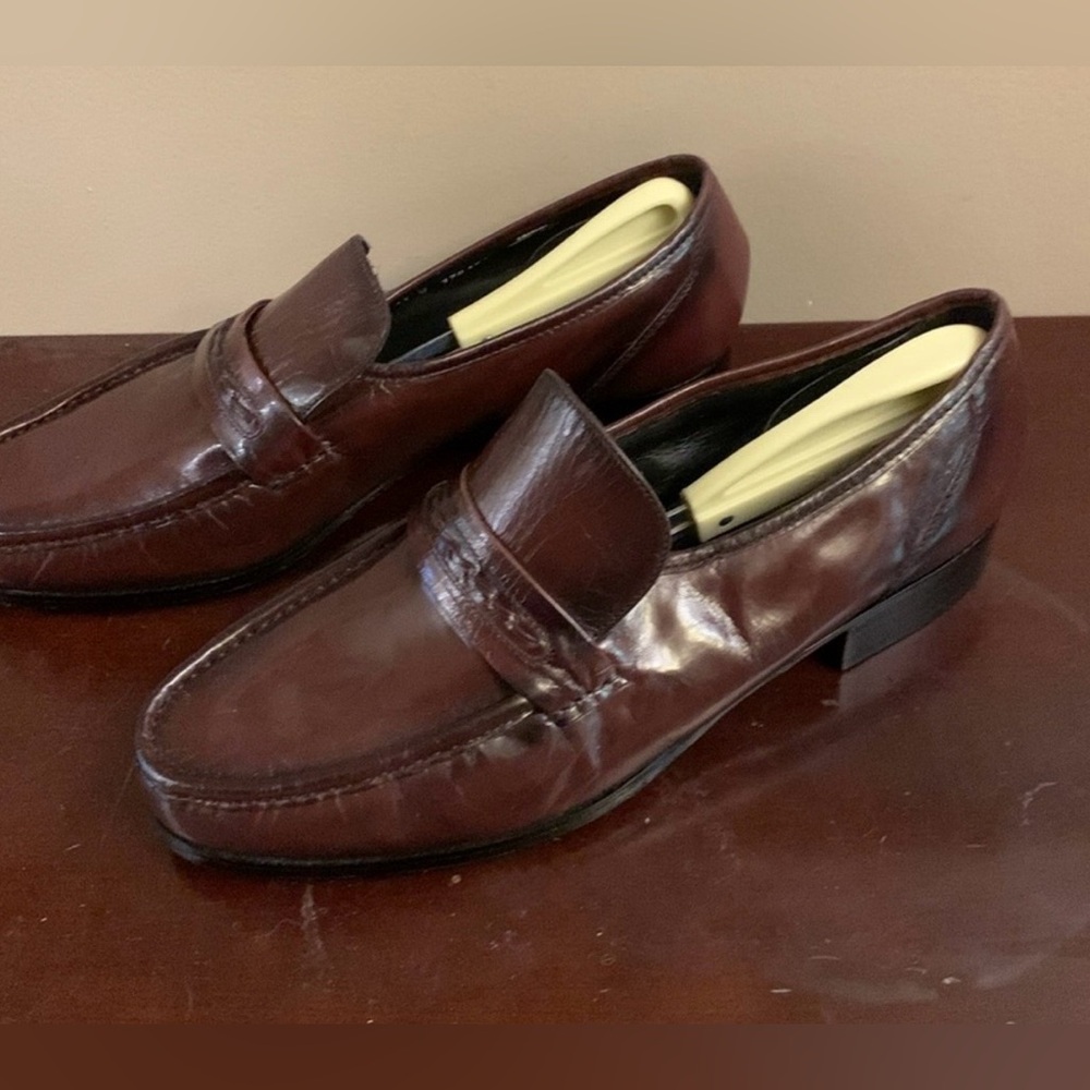 Nunn Bush brown leather loafers